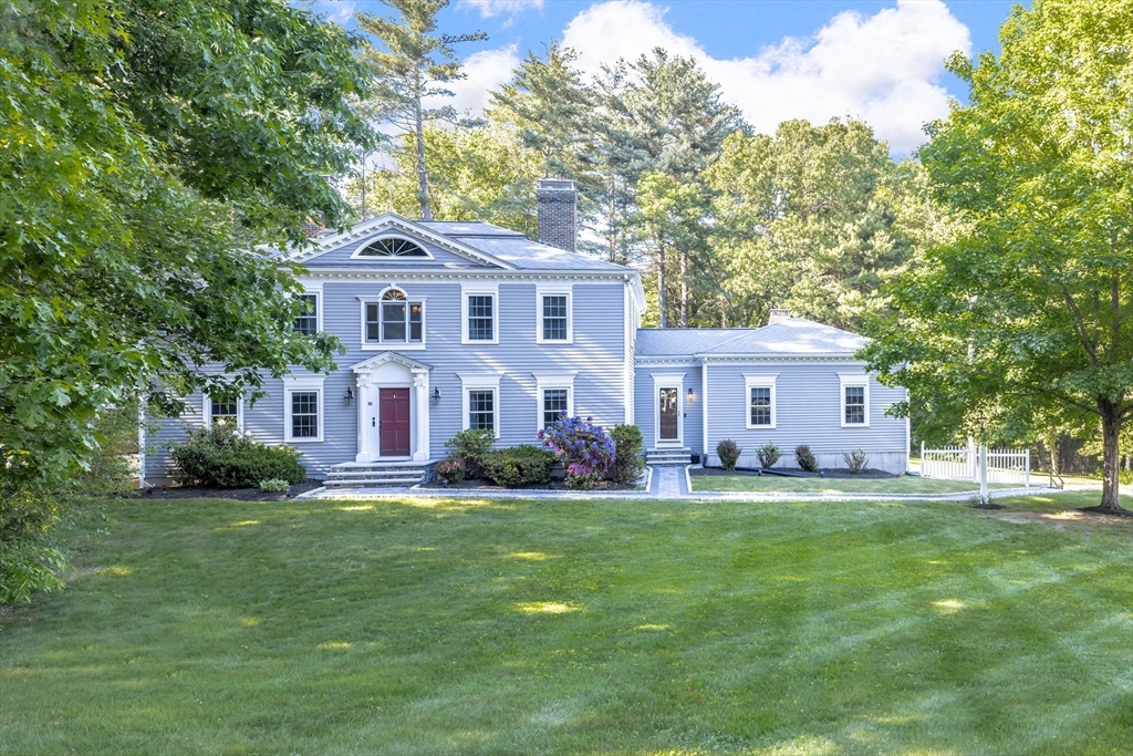 10 Winston Road Holliston, MA 01746 - Photo 2 of 38