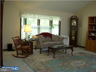 2715 Line Lexington Road Hatfield, PA 19440 - Photo 3 of 12 Gallery Image 3