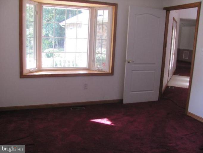 10018 Putman Road Frederick, MD 21702 - Photo 10 of 19 Study