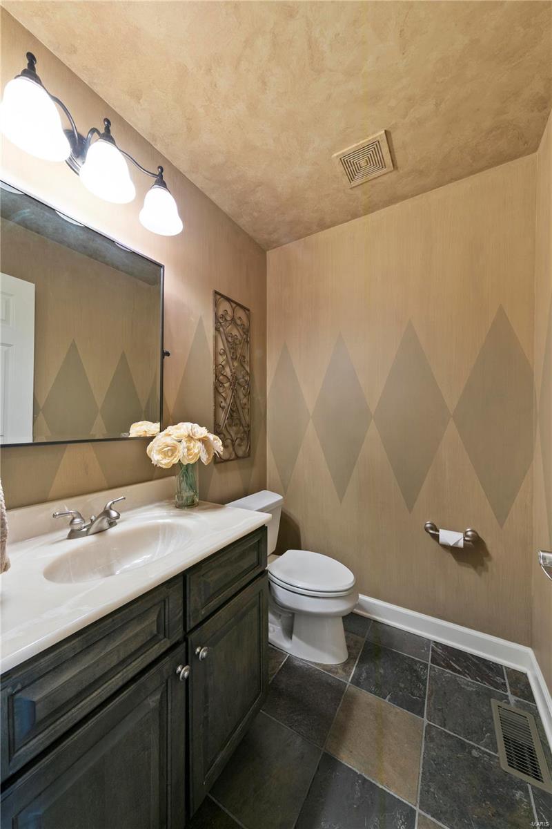 15 Danfield Road St. Louis, MO 63124 - Photo 31 of 66 Gallery Image 31