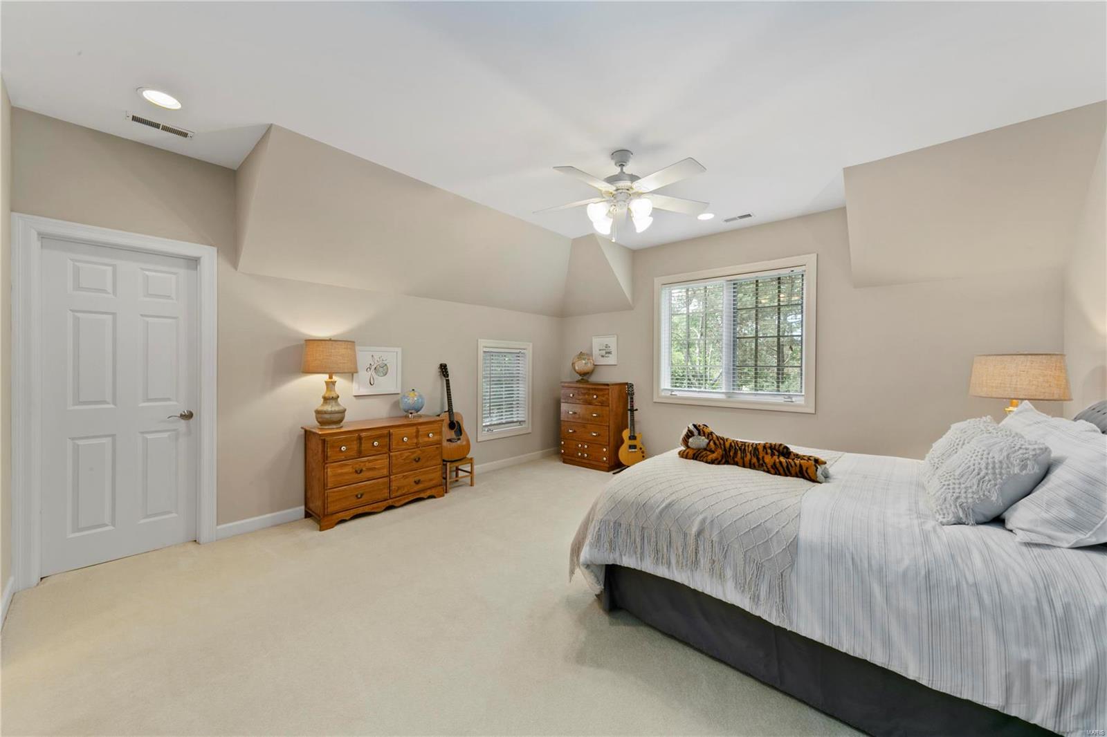 15 Danfield Road St. Louis, MO 63124 - Photo 39 of 66 Gallery Image 39