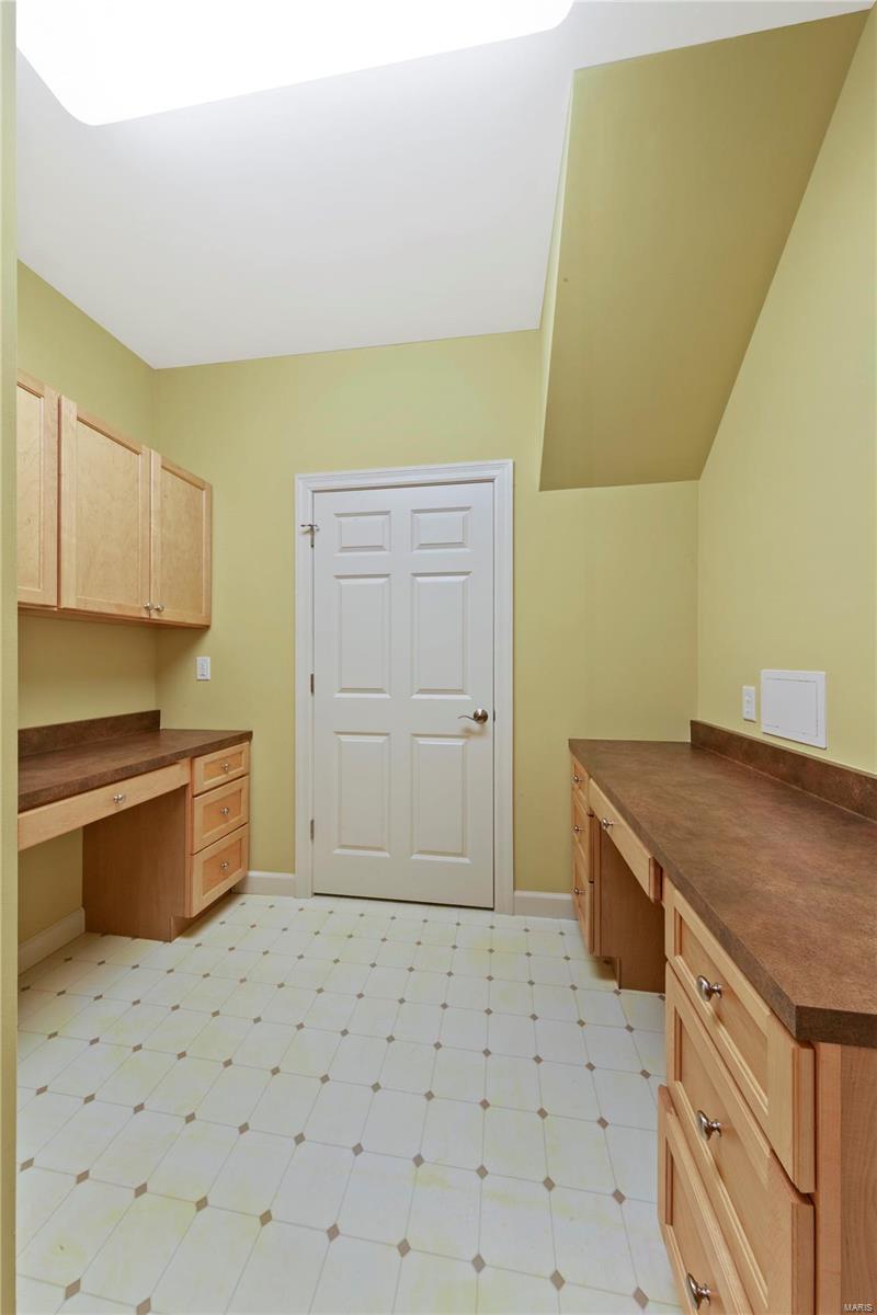 15 Danfield Road St. Louis, MO 63124 - Photo 43 of 66 Gallery Image 43