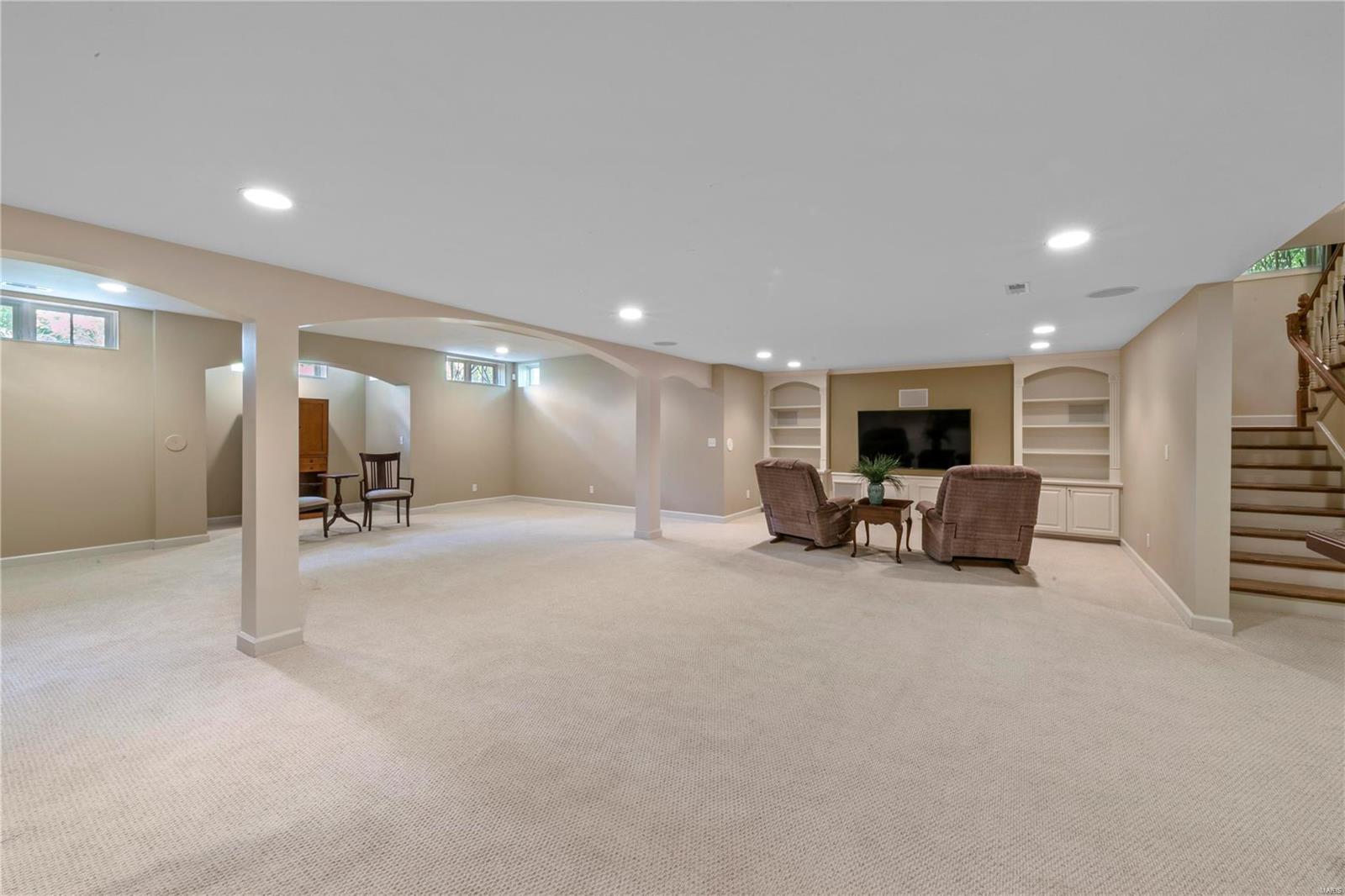 15 Danfield Road St. Louis, MO 63124 - Photo 54 of 66 Gallery Image 54