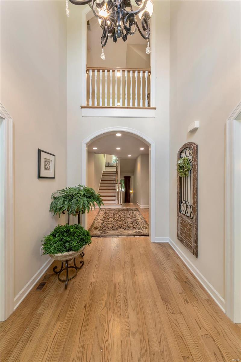 15 Danfield Road St. Louis, MO 63124 - Photo 10 of 66 Gallery Image 10