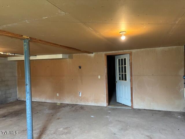 8415 Baileyton Road Greeneville, TN 37745 - Photo 34 of 36 IMG_5289