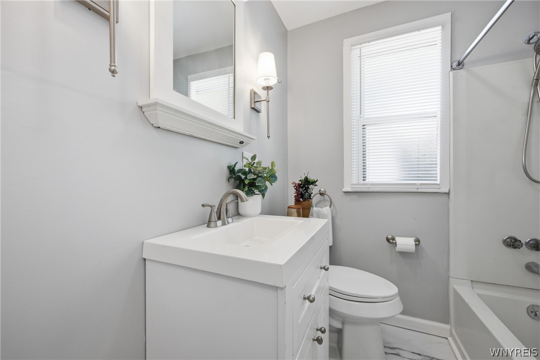 216 Sanders Road Buffalo, NY 14216 - Photo 19 of 34