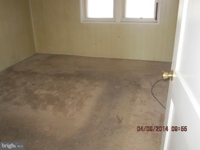 303 Allendale Street Baltimore, MD 21229 - Photo 14 of 14 Bedroom