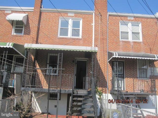 303 Allendale Street Baltimore, MD 21229 - Photo 7 of 14 Exterior (Rear)