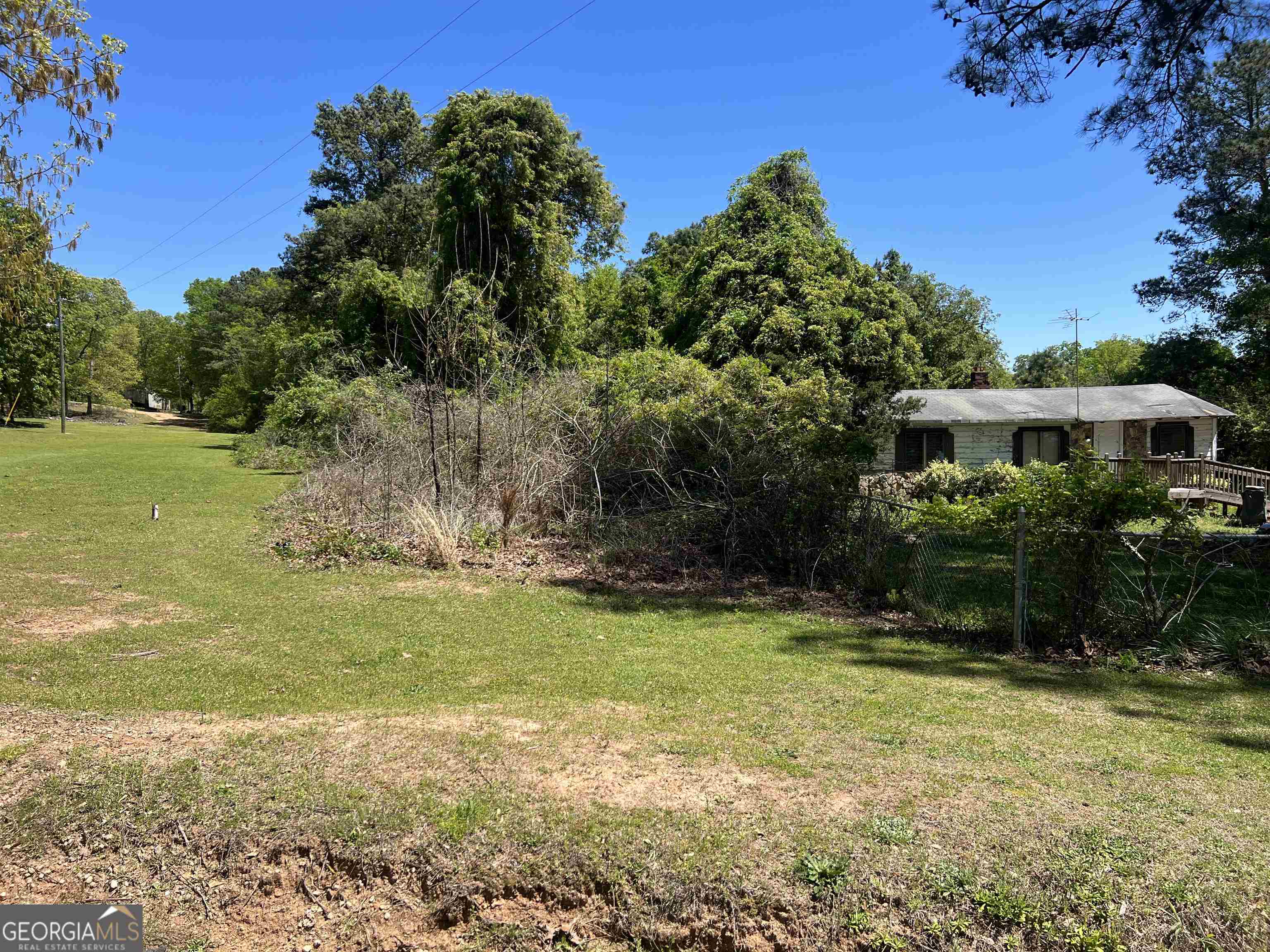 393-381 Old Conyers Road Stockbridge, GA 30281 - Photo 7 of 10 a view of a yard with an outdoor space