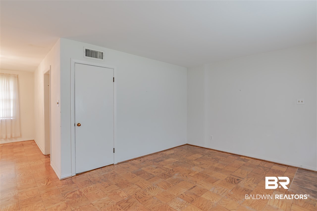 1217 Druid Drive Mobile, AL 36618 - Photo 5 of 27
