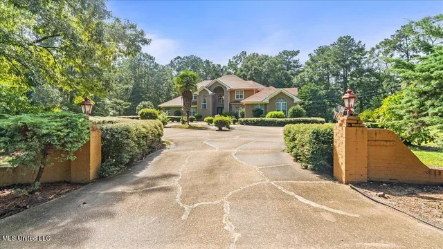 $469,500 | 1025 Michael Drive, McComb, MS 39648