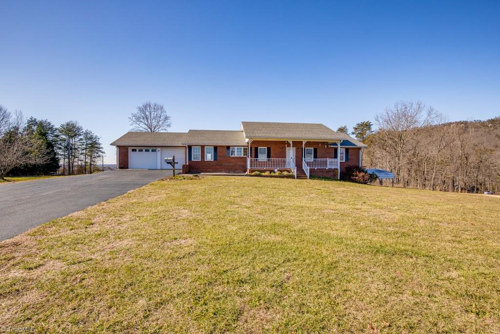 1451 Marshall Smith Road King, NC 27021 - Photo 2 of 25