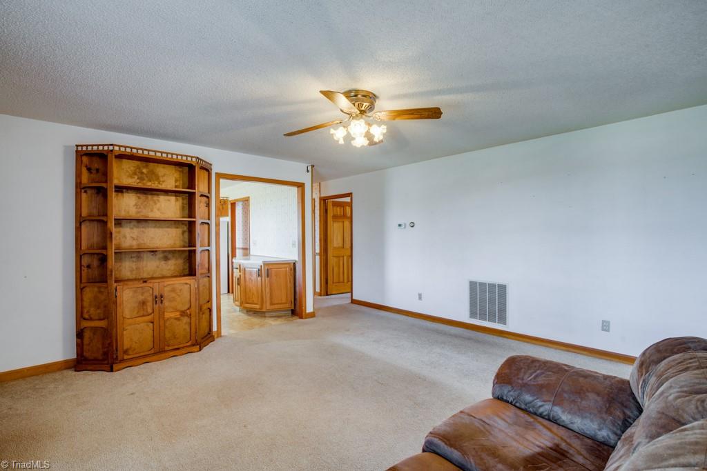 1451 Marshall Smith Road King, NC 27021 - Photo 5 of 25