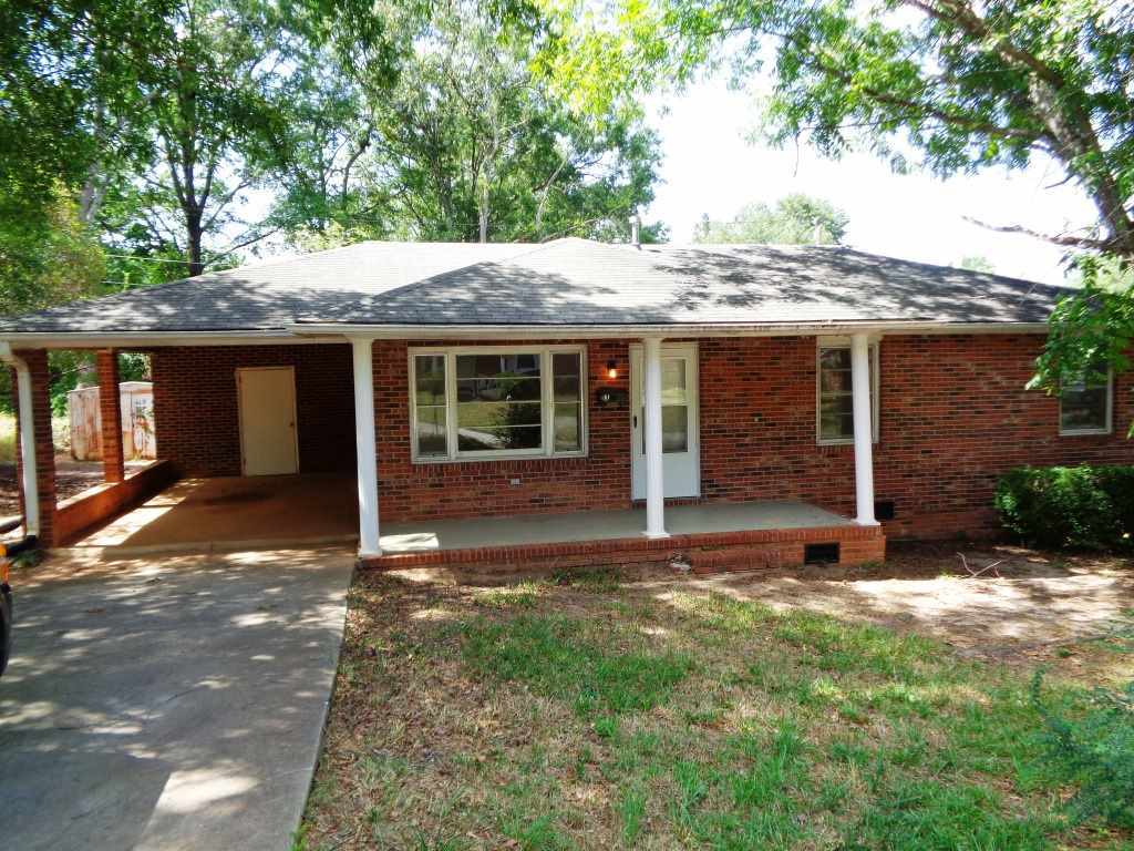 13 Glendale Street Honea Path, SC 29654 - Photo 2 of 10 Gallery Image 2