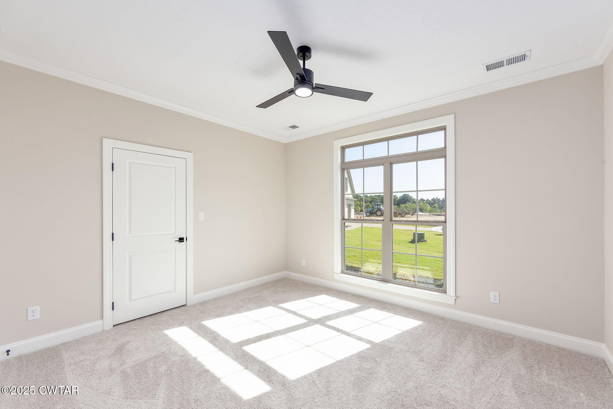 24 Enoch Cove Jackson, TN 38305 - Photo 23 of 30 a view of an empty room with a window