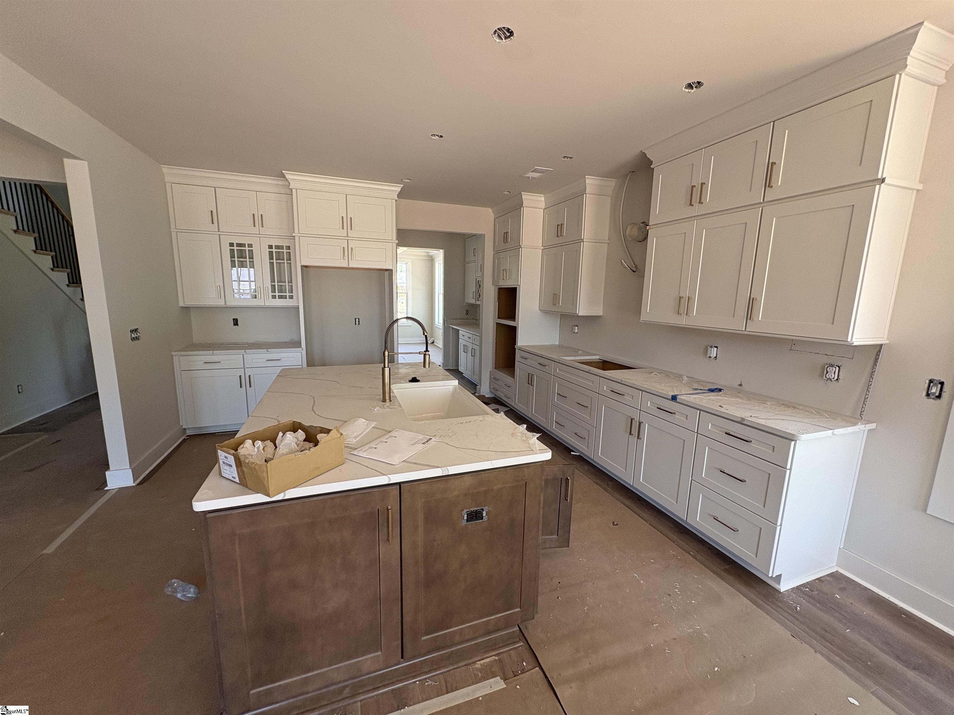 1022 Devenger Road Greer, SC 29650 - Photo 4 of 26