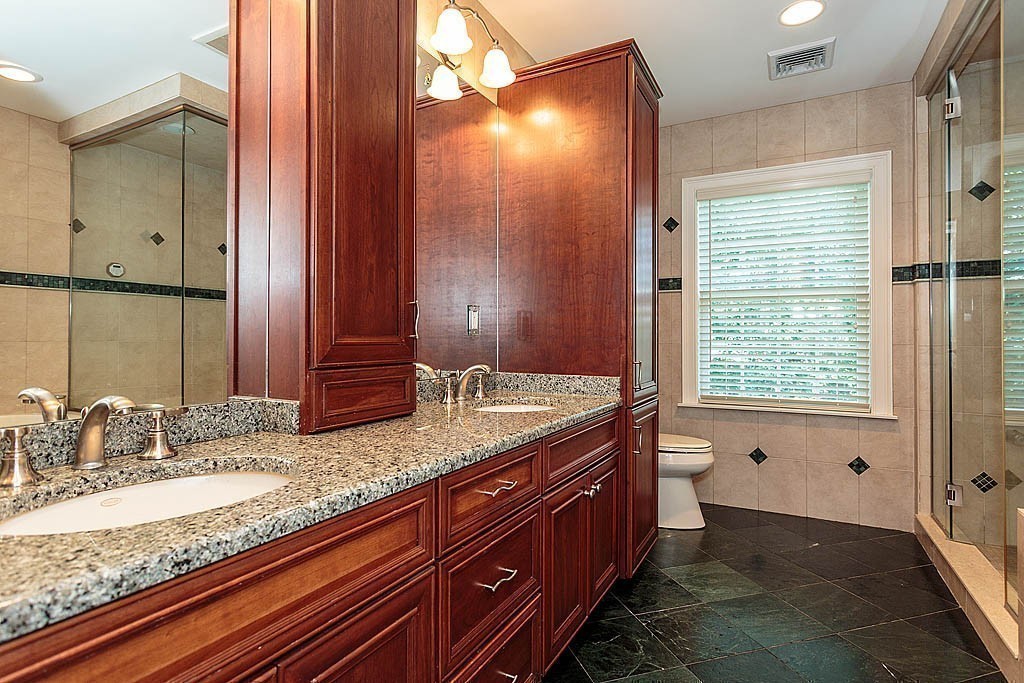 33 Surrey Road Winchester, MA 01890 - Photo 18 of 30 Gallery Image 18