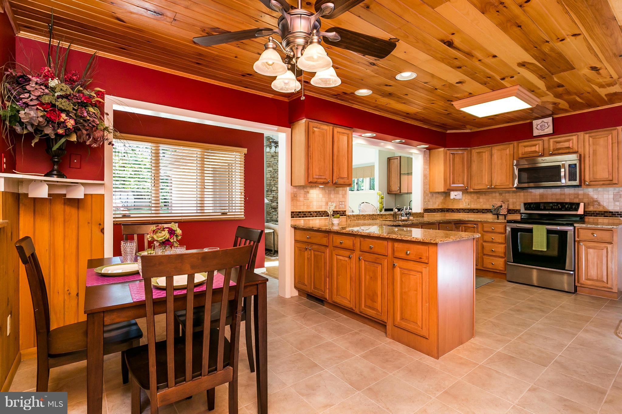 12504 Timber Grove Road Reisterstown, MD 21136 - Photo 12 of 30 Kitchen