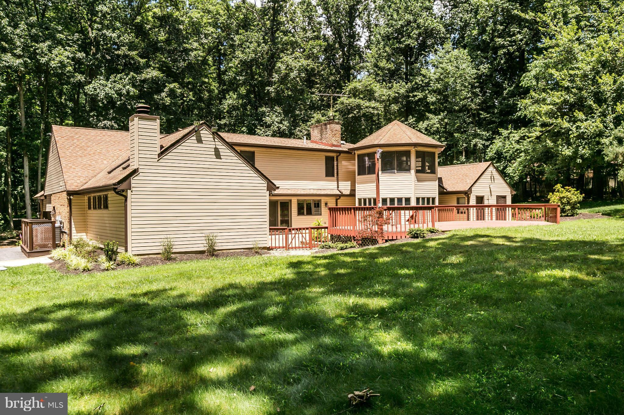 12504 Timber Grove Road Reisterstown, MD 21136 - Photo 28 of 30 Exterior (Rear)