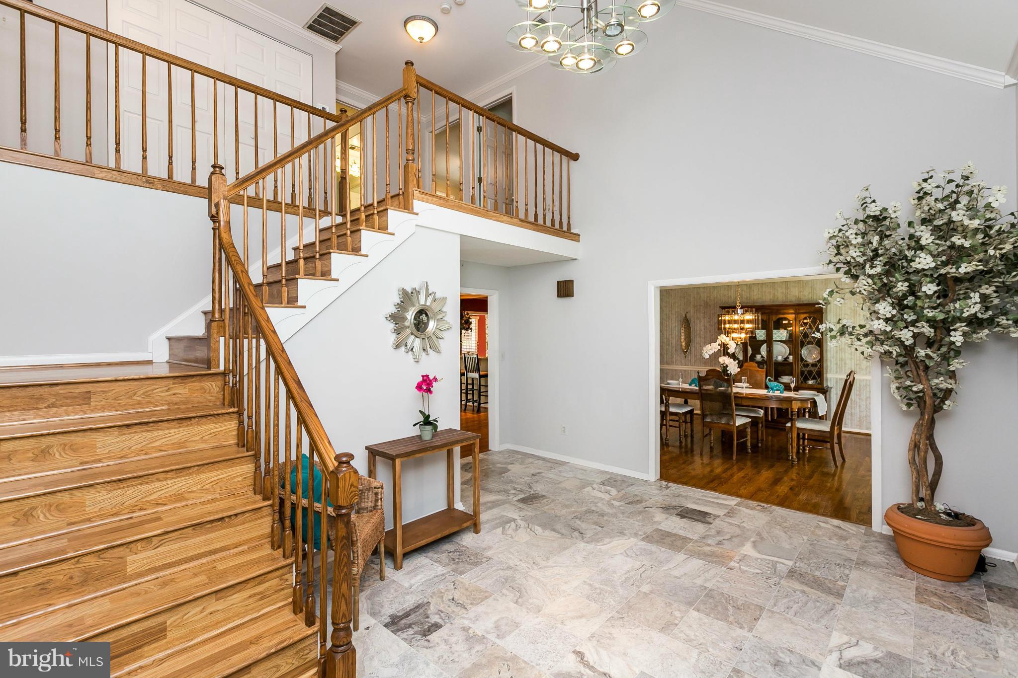 12504 Timber Grove Road Reisterstown, MD 21136 - Photo 4 of 30 Foyer