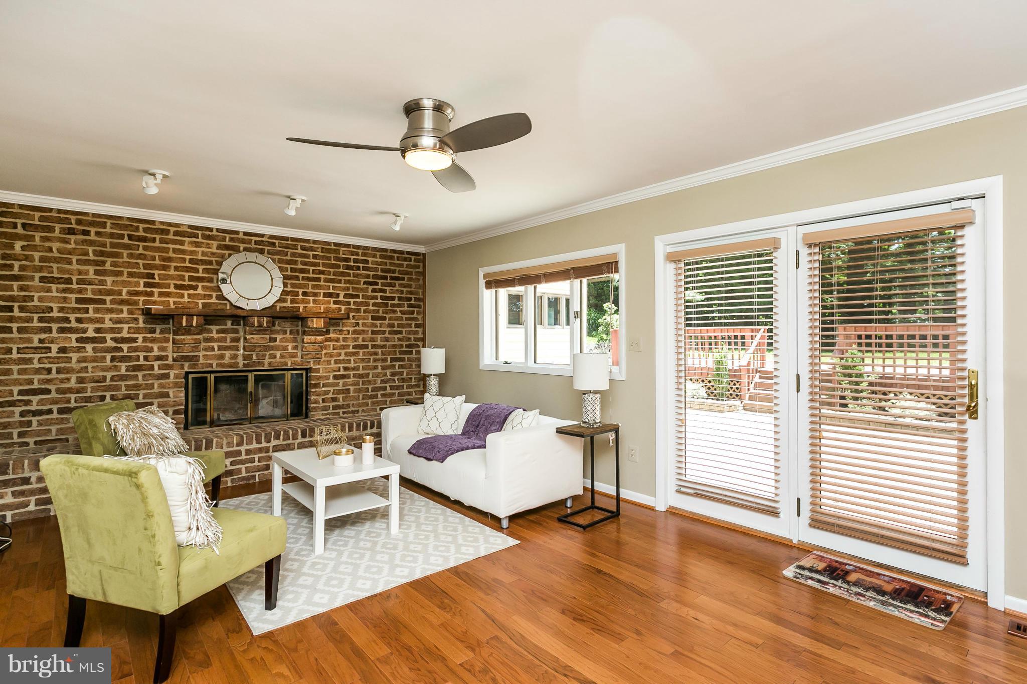 12504 Timber Grove Road Reisterstown, MD 21136 - Photo 9 of 30 Family Room