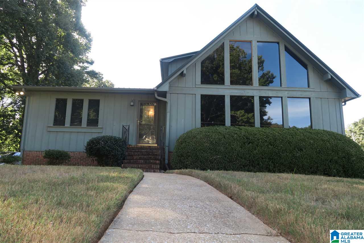 1442 Cabin Hill Road Birmingham, AL 35235 - Photo 1 of 19