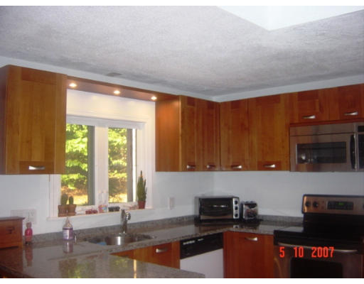 60 Jodie Road Framingham, MA 01702 - Photo 2 of 14 Gallery Image 2