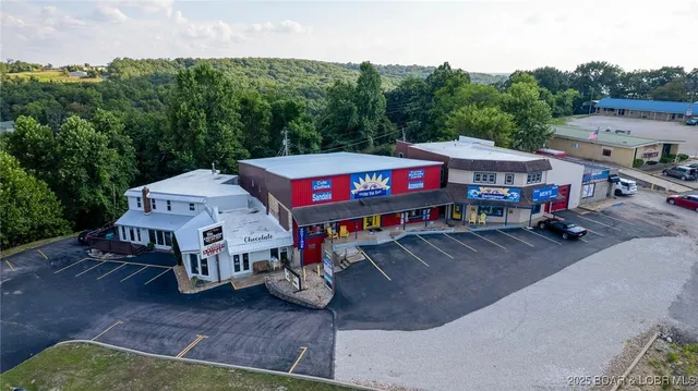 $775,000 | 6-8 & 18 Sunset Hill Drive, Sunrise Beach, MO 65079