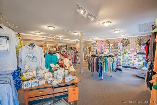 $775,000 | 6-8 & 18 Sunset Hill Drive, Sunrise Beach, MO 65079