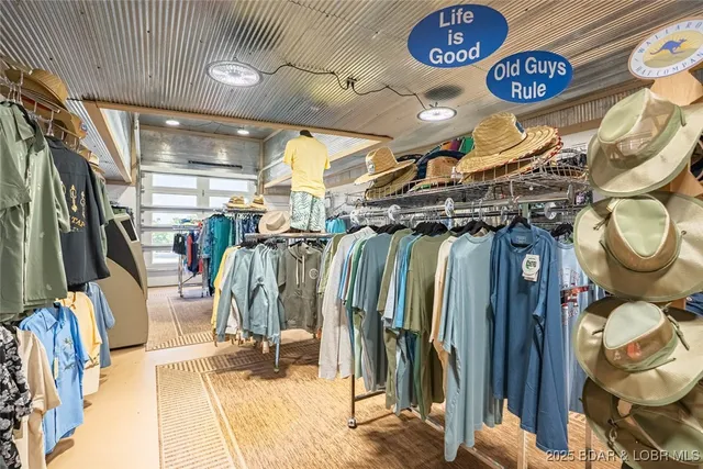 $775,000 | 6-8 & 18 Sunset Hill Drive, Sunrise Beach, MO 65079