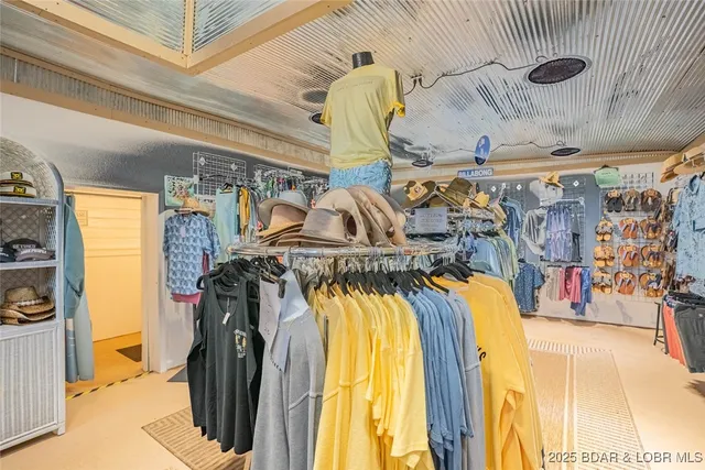 $775,000 | 6-8 & 18 Sunset Hill Drive, Sunrise Beach, MO 65079