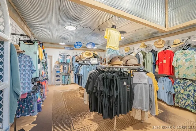 $775,000 | 6-8 & 18 Sunset Hill Drive, Sunrise Beach, MO 65079