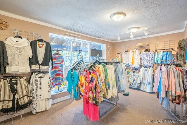 $775,000 | 6-8 & 18 Sunset Hill Drive, Sunrise Beach, MO 65079