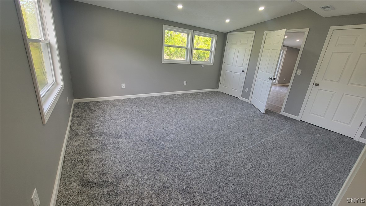 7991 Thompson Road Cicero, NY 13039 - Photo 17 of 21