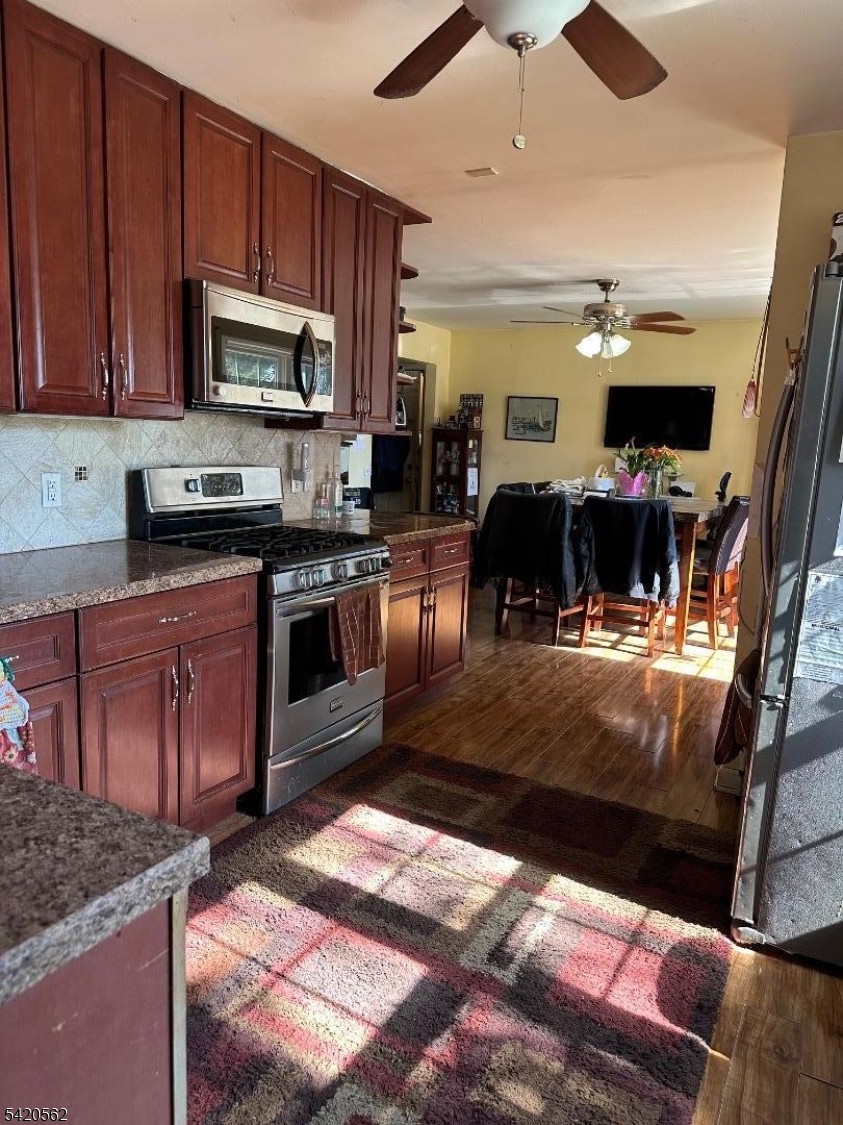 5 Brookside Avenue Pequannock, NJ 07444 - Photo 11 of 30