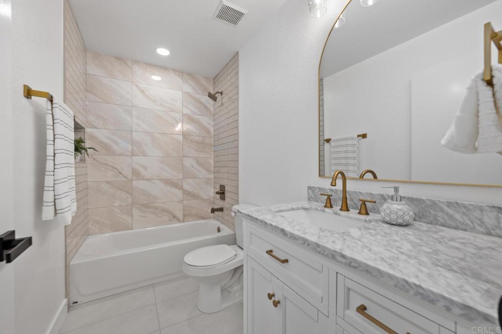 1014 Plover Way Oceanside, CA 92057 - Photo 16 of 29