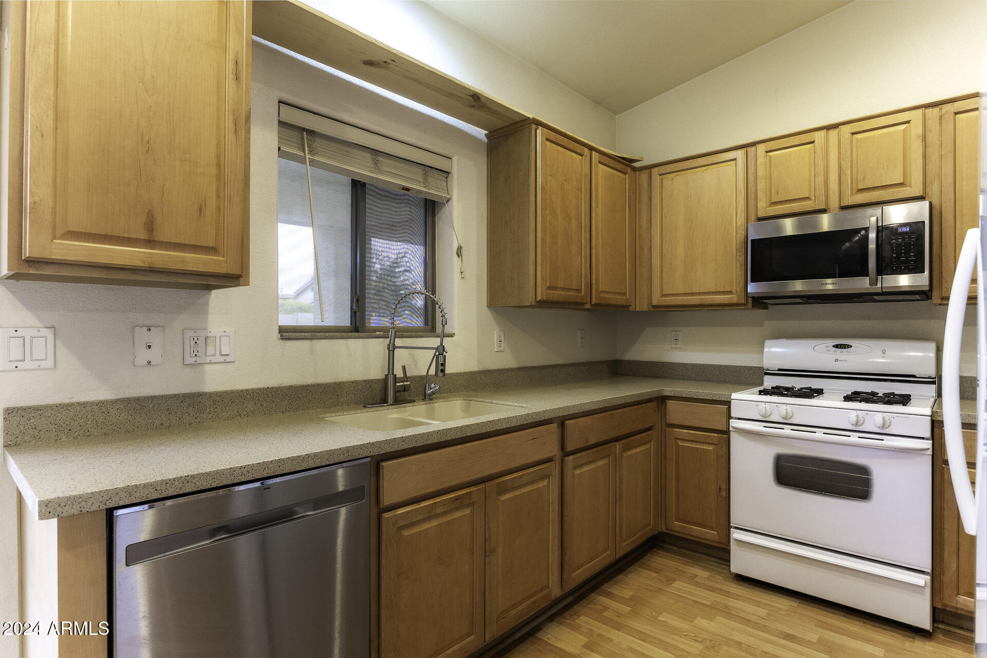 1848 East Sycamore Road Casa Grande, AZ 85122 - Photo 8 of 36 Kitchen 1