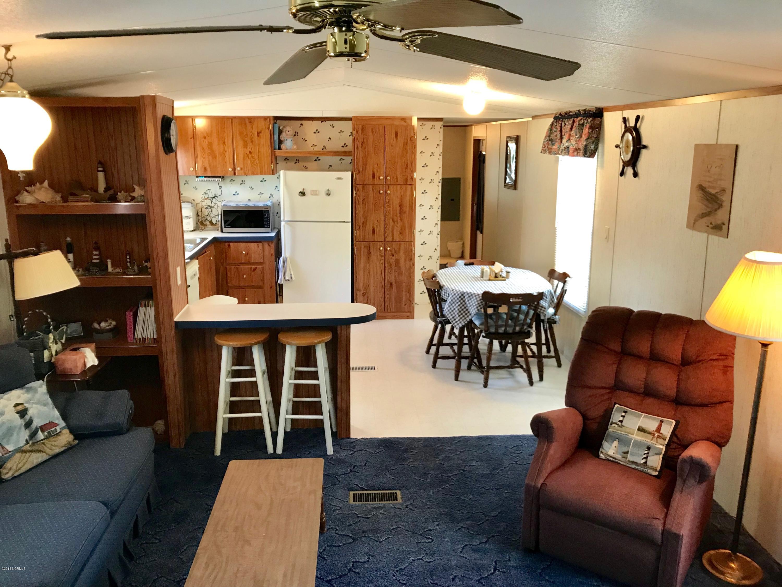 231 Sycamore Road Southport, NC 28461 - Photo 22 of 72 IMG-4728