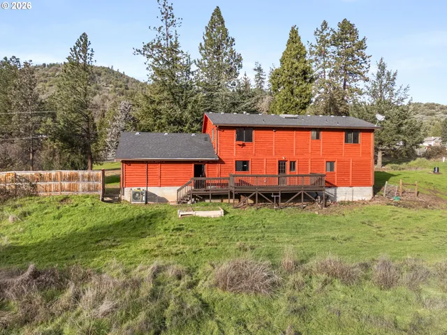 $574,900 | 1514 Burbridge Drive, Rogue River, OR 97537