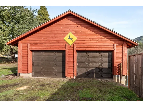 $559,900 | 1514 Burbridge Drive, Rogue River, OR 97537