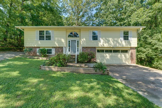 $360,000 | 8901 Dalton Lane, Soddy Daisy, TN 37379