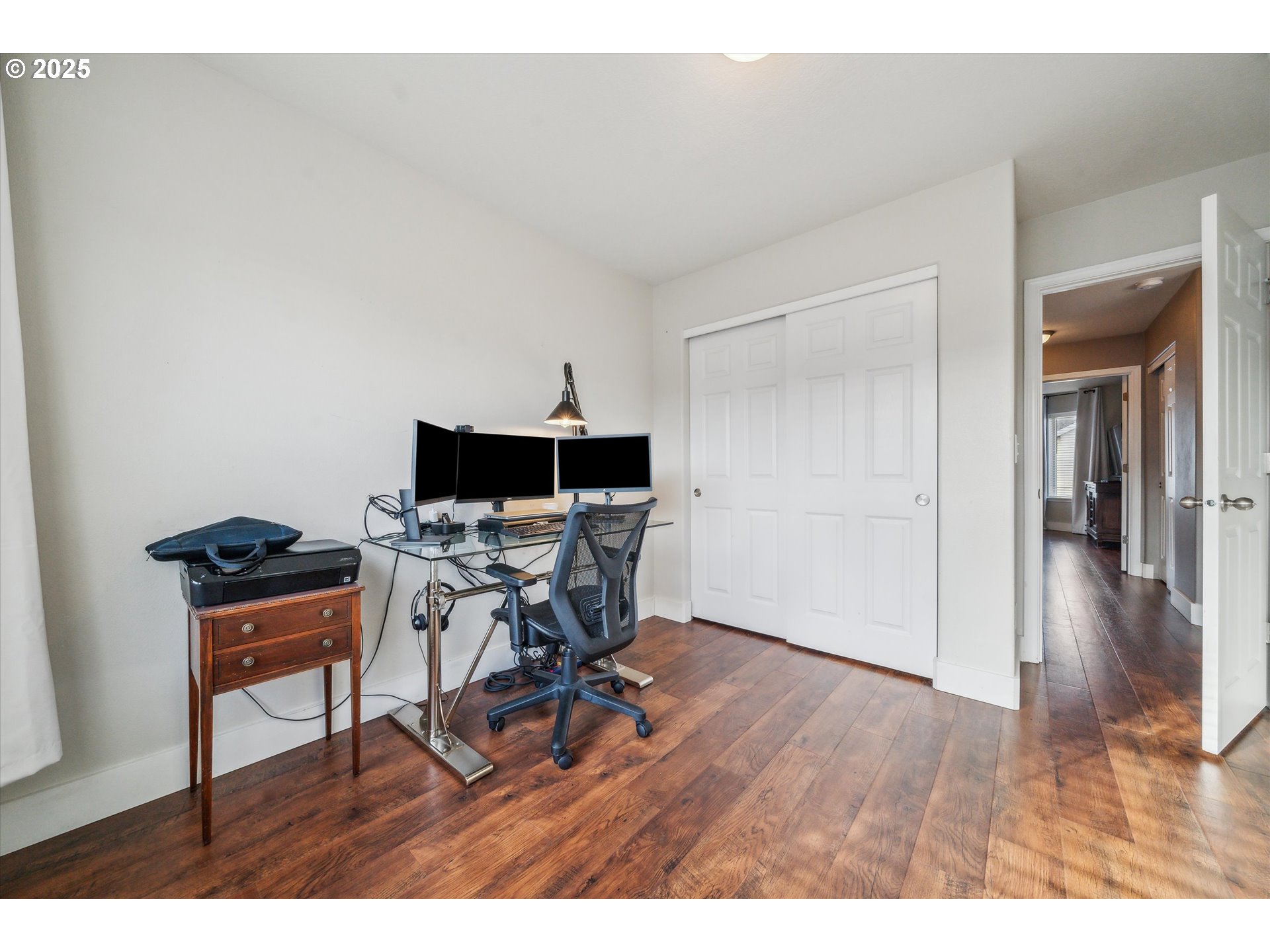 39697 Evans Street Sandy, OR 97055 - Photo 28 of 39 a workspace with furniture and wooden floor