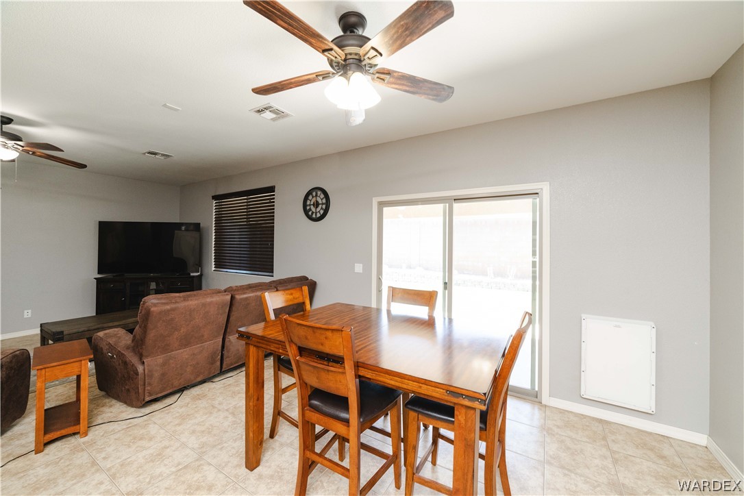 3354 Motherload Road Kingman, AZ 86401 - Photo 14 of 55 Dining Area