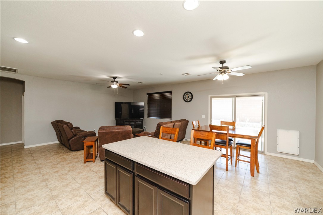 3354 Motherload Road Kingman, AZ 86401 - Photo 16 of 55 Kitchen