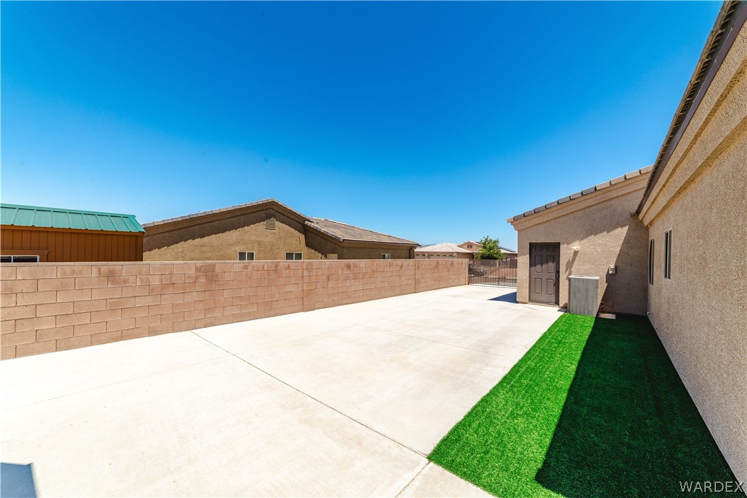 3354 Motherload Road Kingman, AZ 86401 - Photo 50 of 55 Patio