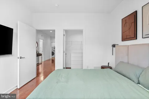 $5,600 | 3203 Sunrise Walk, Philadelphia, PA 19125