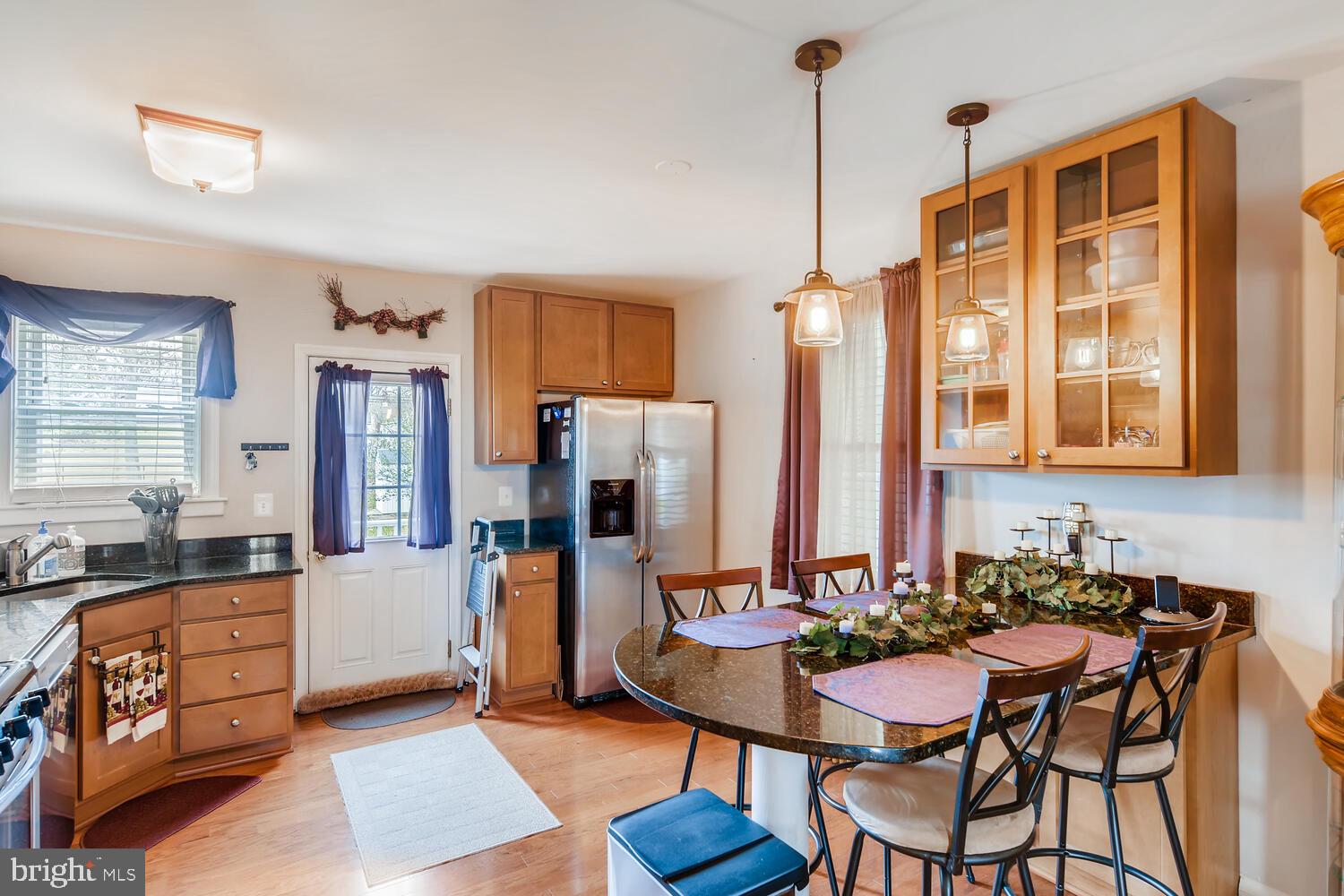 8124 Ridgely Oak Road Baltimore, MD 21234 - Photo 7 of 31