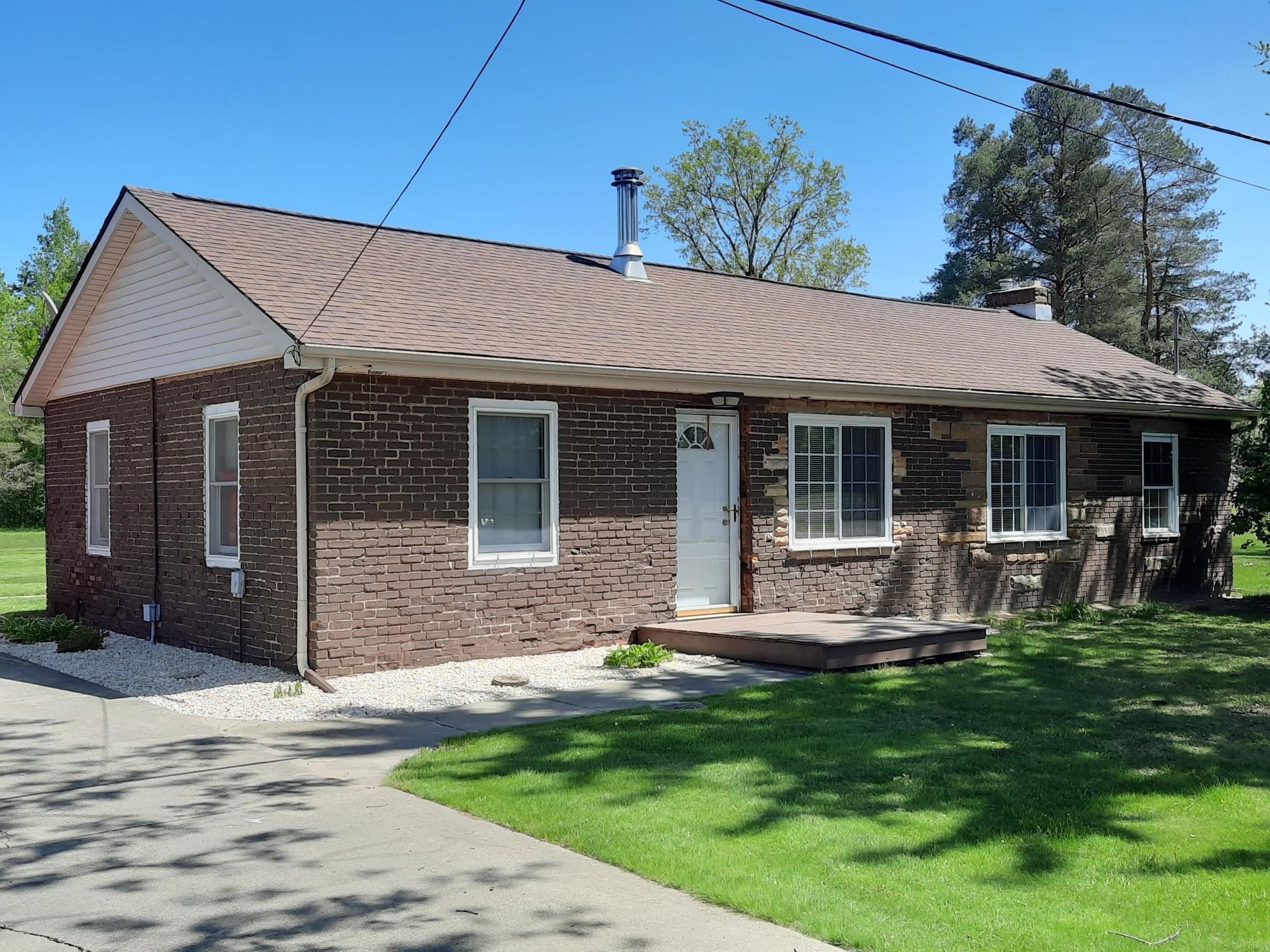 8042 Neff Road Mount Morris, MI 48458 - Photo 1 of 27