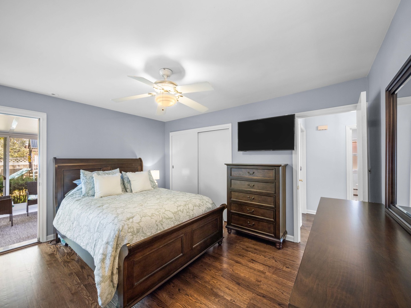 1100 Raleigh Road Glenview, IL 60025 - Photo 17 of 39