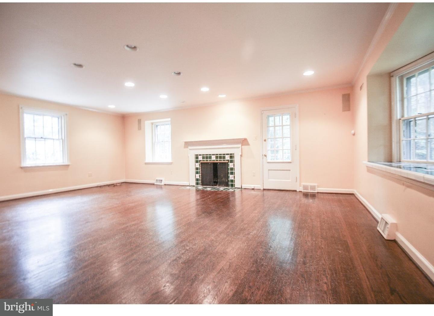 1427 Pepper Road Jenkintown, PA 19046 - Photo 7 of 25 Gallery Image 7